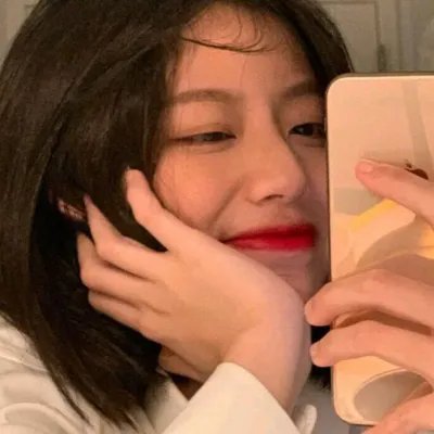 村里来了个直播女神